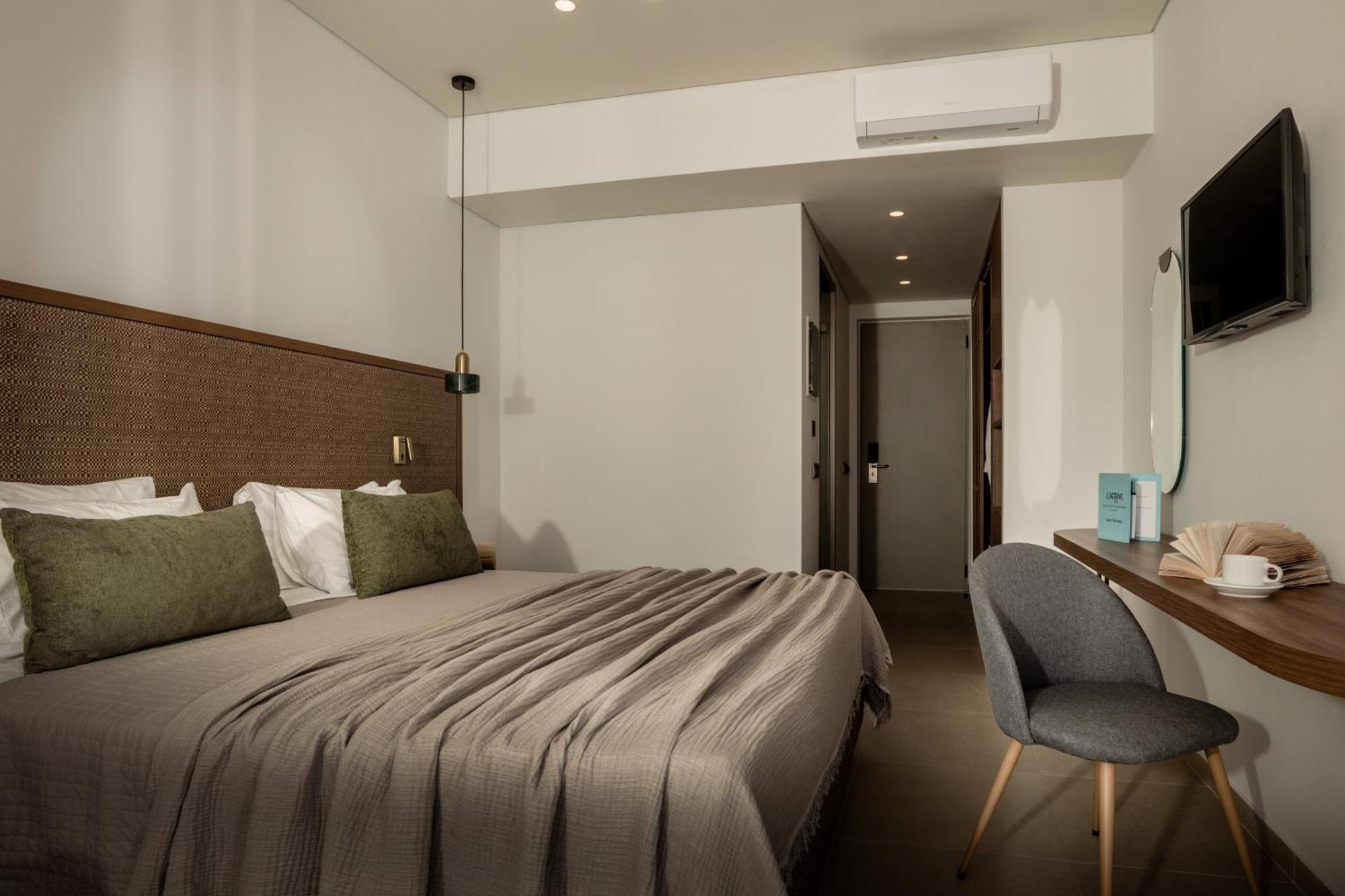 คาราส กรันเด รีสอร์ต Hotel พลานอส ภายนอก รูปภาพ