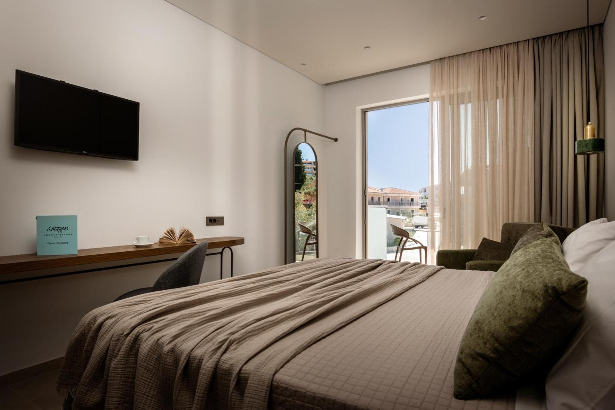 คาราส กรันเด รีสอร์ต Hotel พลานอส ภายนอก รูปภาพ