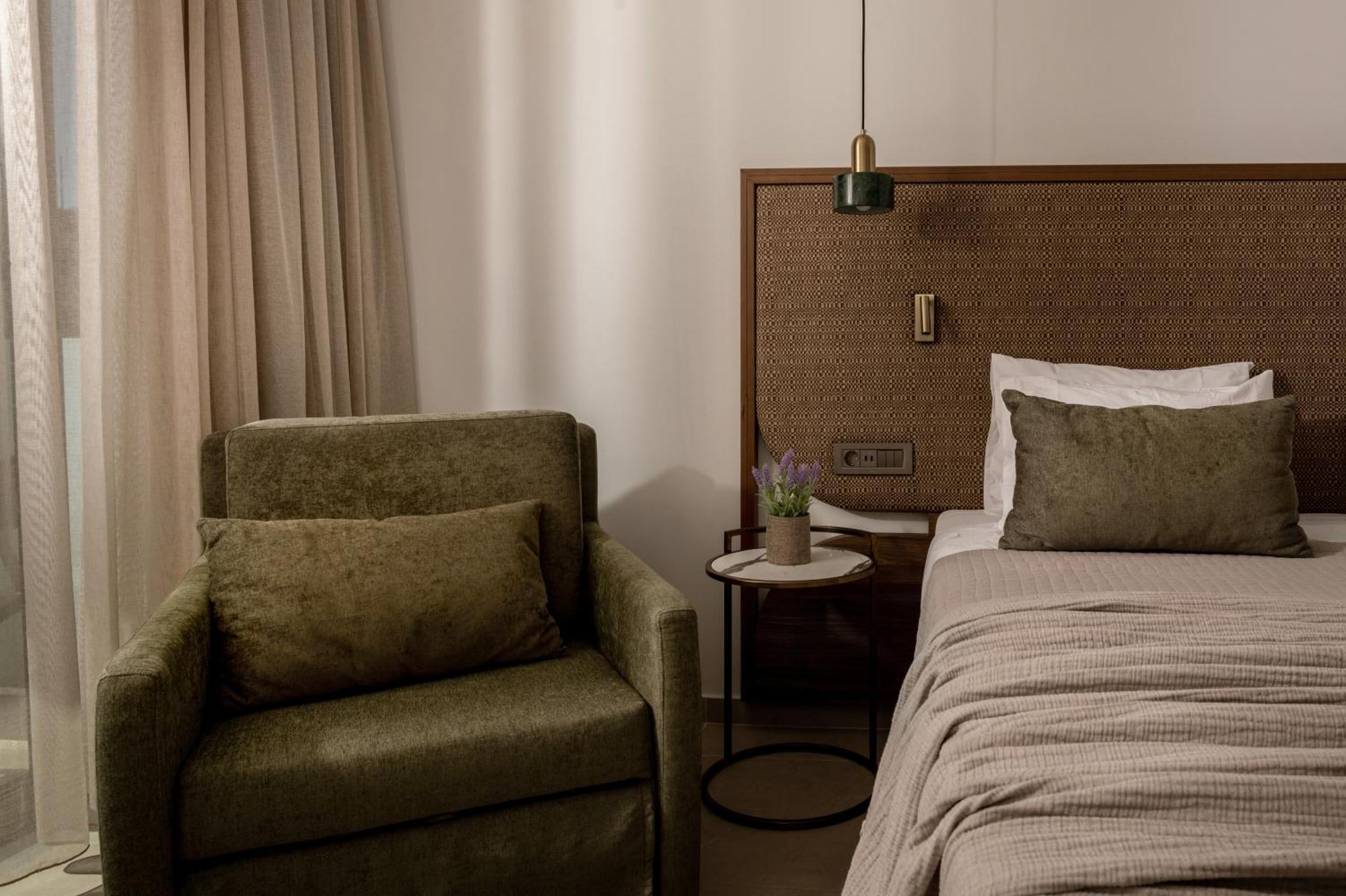 คาราส กรันเด รีสอร์ต Hotel พลานอส ภายนอก รูปภาพ